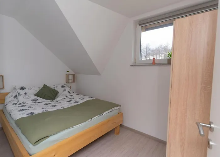 شقة Apartma Fantazija Ribnica